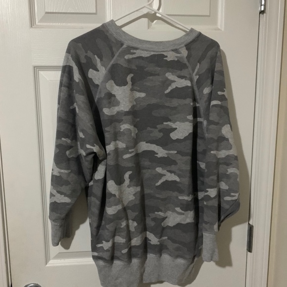Aerie (american eagle) grey camo crew neck. - Picture 2 of 3